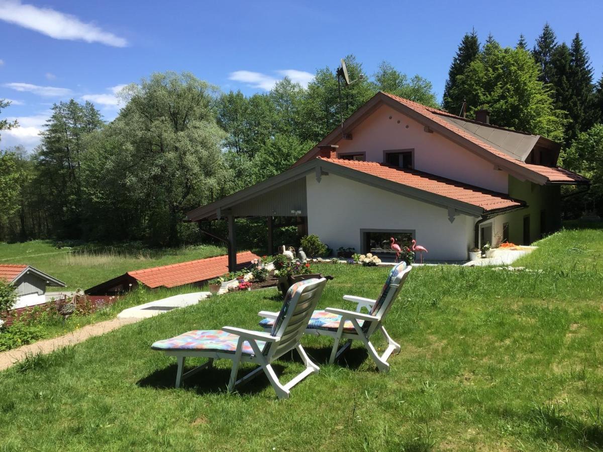 Appartement Haus Manuela à Velden am Wörther See Extérieur photo